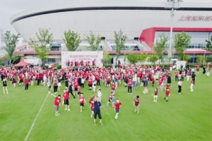 【砥砺廿载，弱冠新程】上海海港举办第五届亲子嘉年华活动